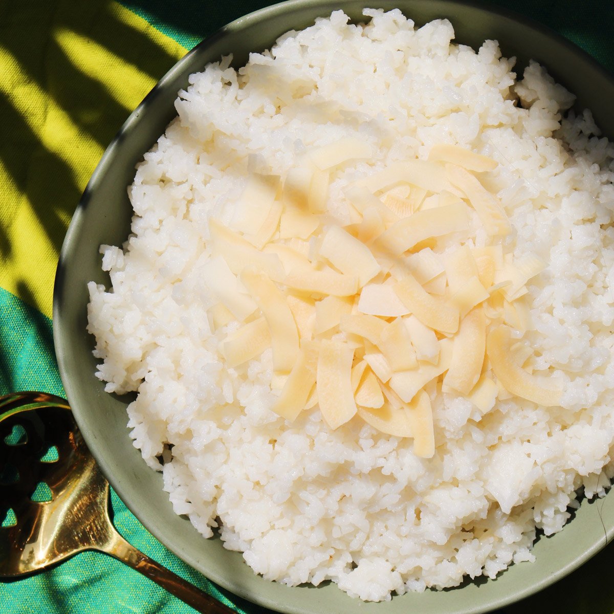 Easy Coconut Rice: Master This Simple Rice Cooker Recipe